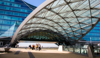 Executive Sedan: Los Angeles to Burbank Airport